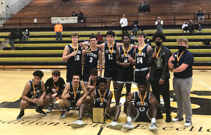 boys_bball_21
